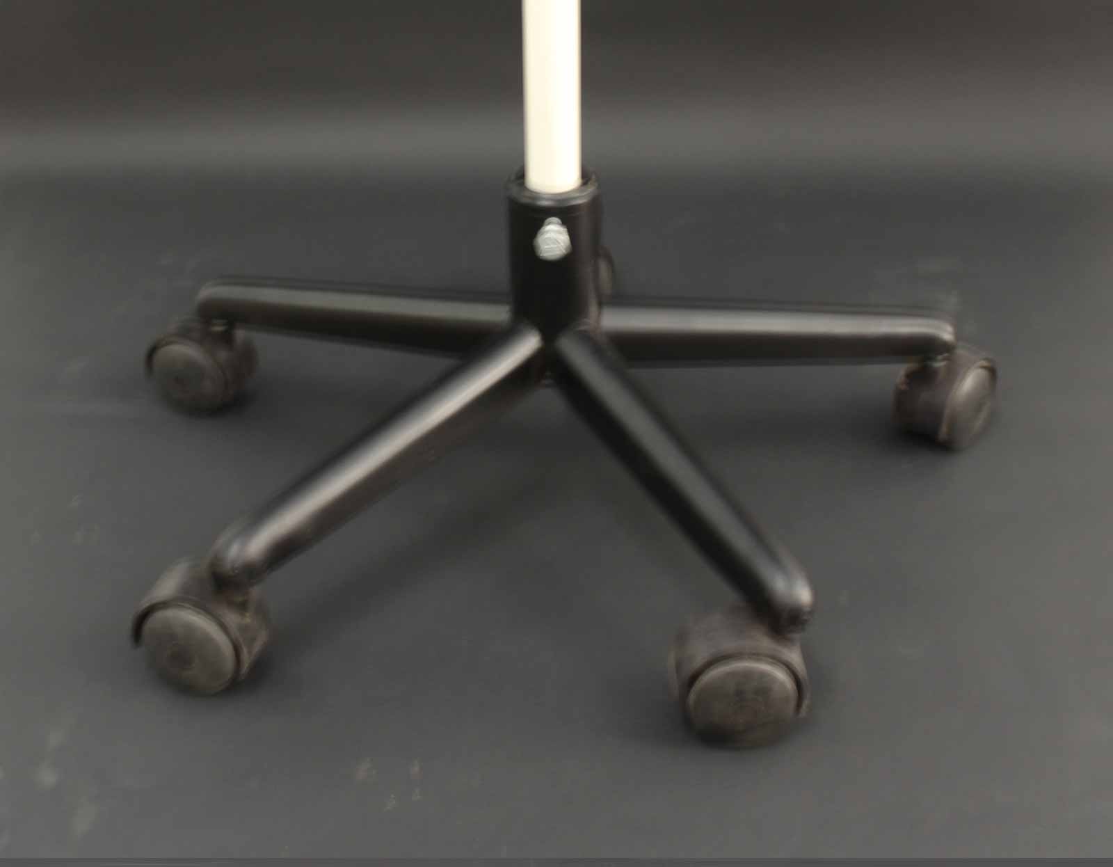 IV stand